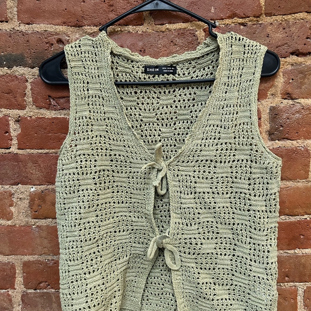 Shein Green Crochet Sleeveless Top